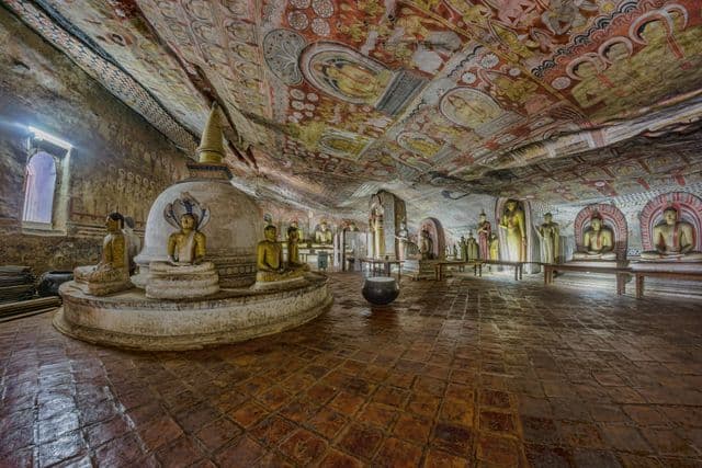 Dambulla Cave Temples