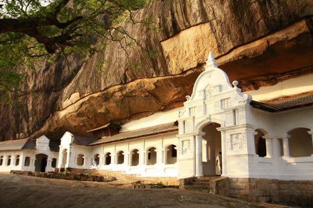 Dambulla Cave Temples
